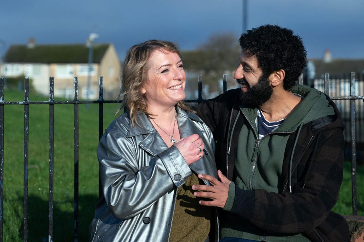 Review 'Ali & Ava' creates a rich, tender, resonant romance