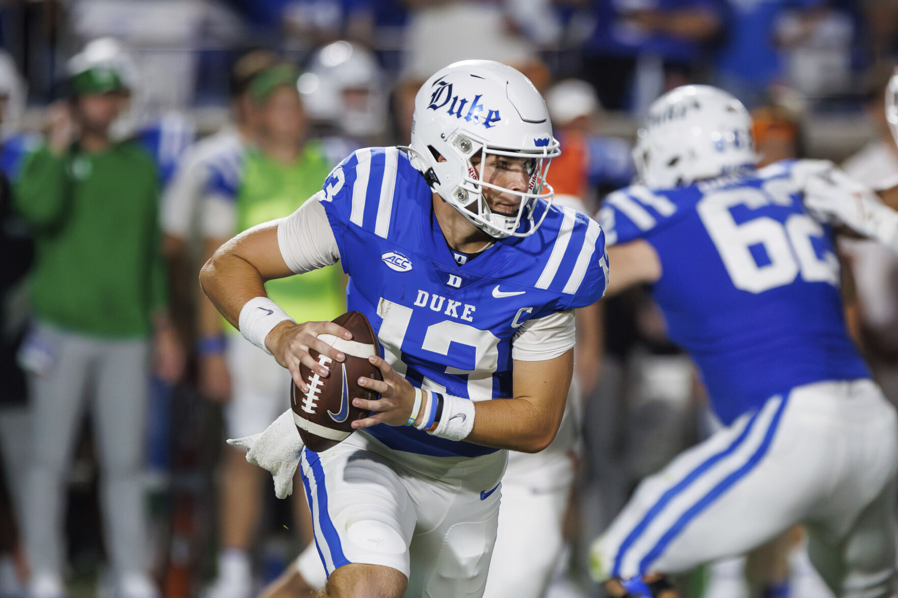 Leonard helps Duke stun No. 9 Clemson in lopsided ACC opener