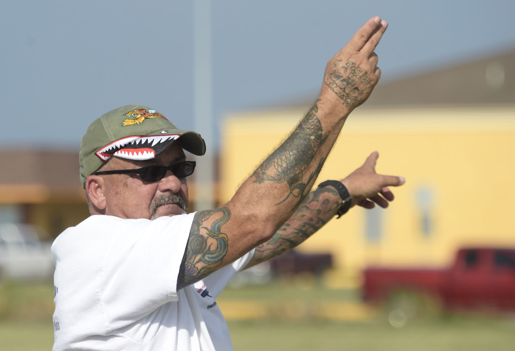 Aviators flock to Beatrice airport for eclipse