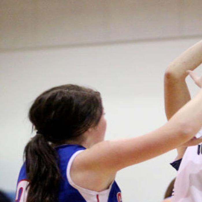 Prep Girls Basketball Lincoln Lutheran Shoots Past Crusaders