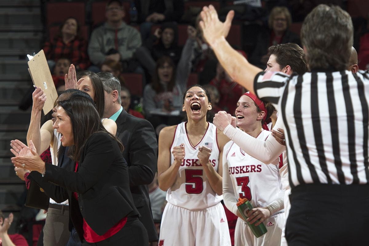 Espn Bracketologist Put In The Work To Predict Huskers Ncaa