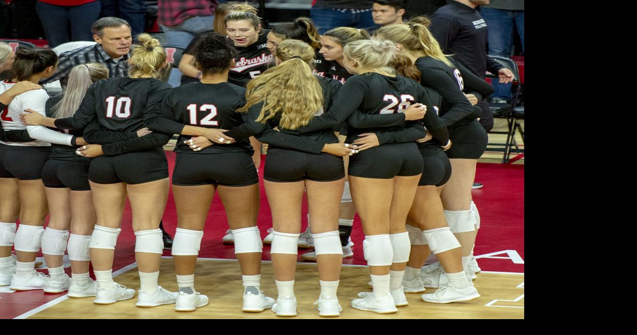 Photos No 8 Huskers Get Out To Fast Start Sweep Rutgers