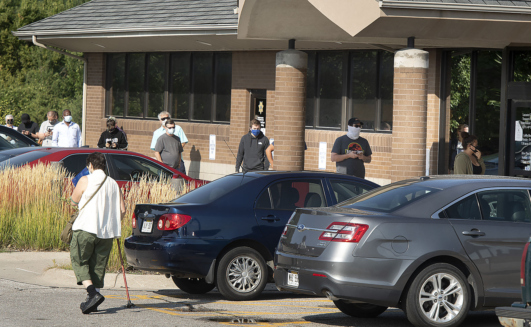 Avoid the lines Make an appointment for the DMV office in