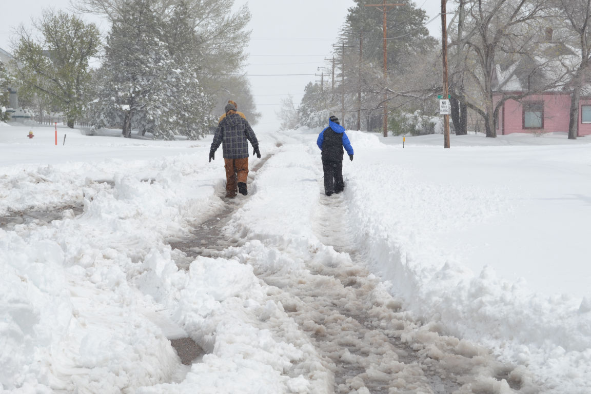 Some northwest Nebraska schools closed in wake of heavy snow