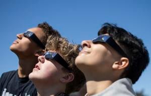 Hundreds of Mickle Middle School students take advantage of solar eclipse