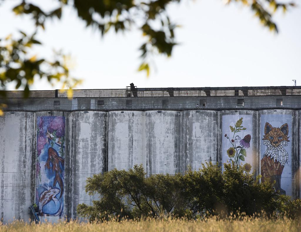 Elevate art comes to Lincoln grain elevator