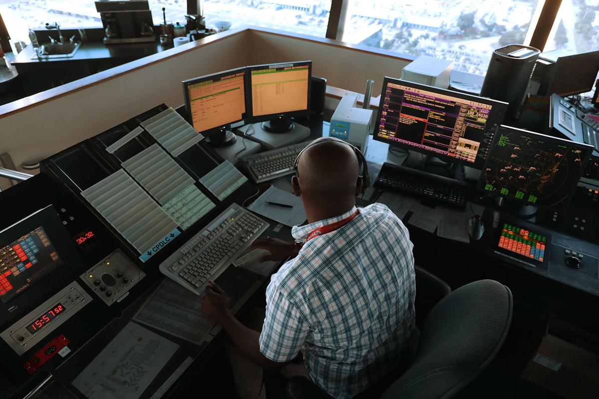 Ranks of air controllers could shrink more because of shutdown