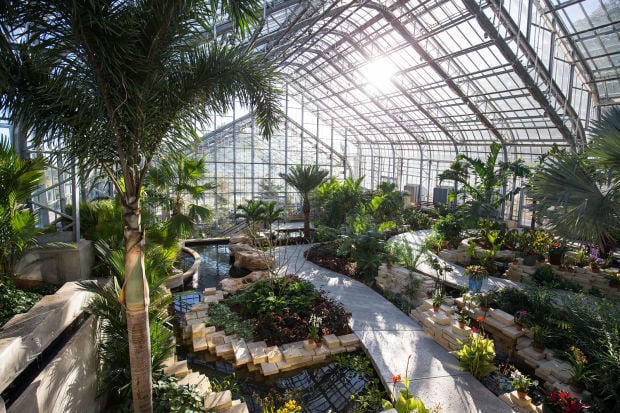 Lauritzen Gardens Conservatory Is A Clear Winner Home Garden