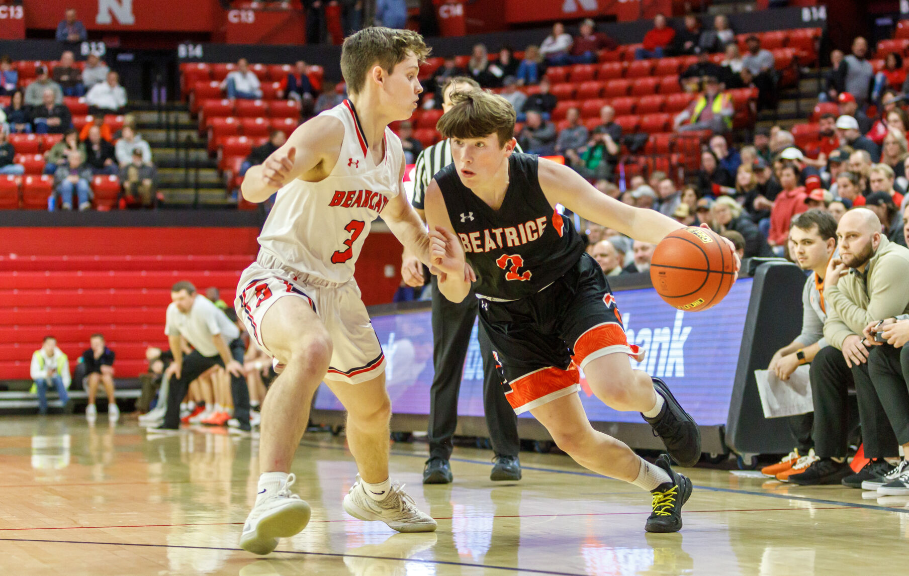 Boys state hoops Crawford s late three lifts Beatrice The