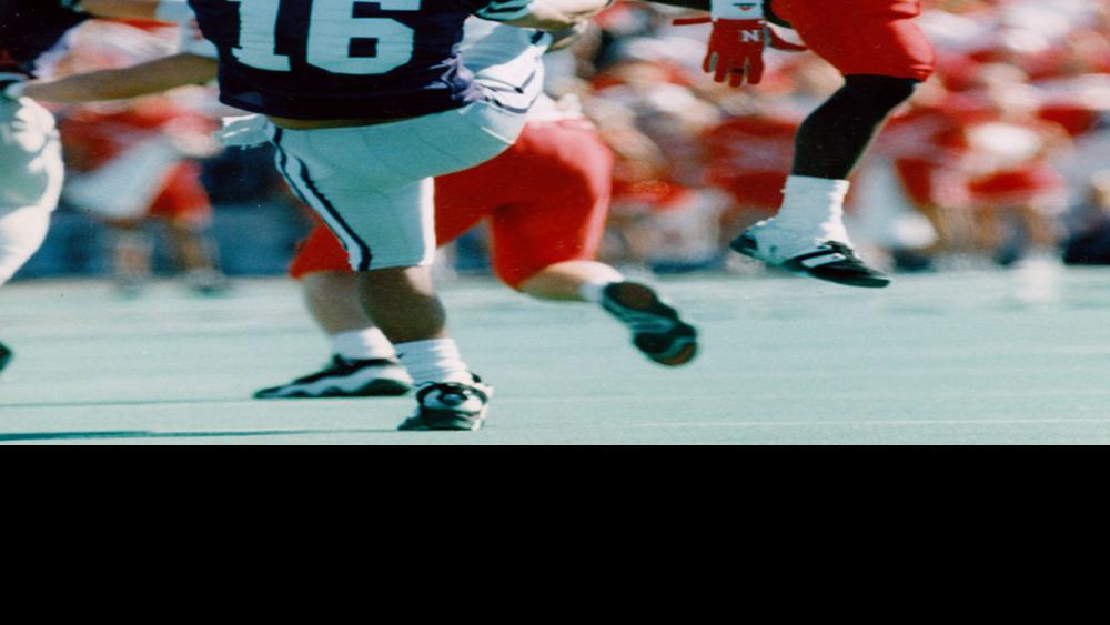 95 Flashback Linebacker Farley Burned Bright But Faded Football