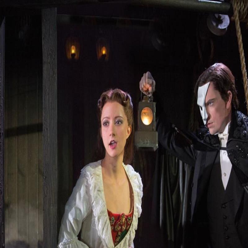 Broadway Actress Makes It To Lincoln To Sing One Phantom Of The Opera Song Sunday Theater Journalstar Com