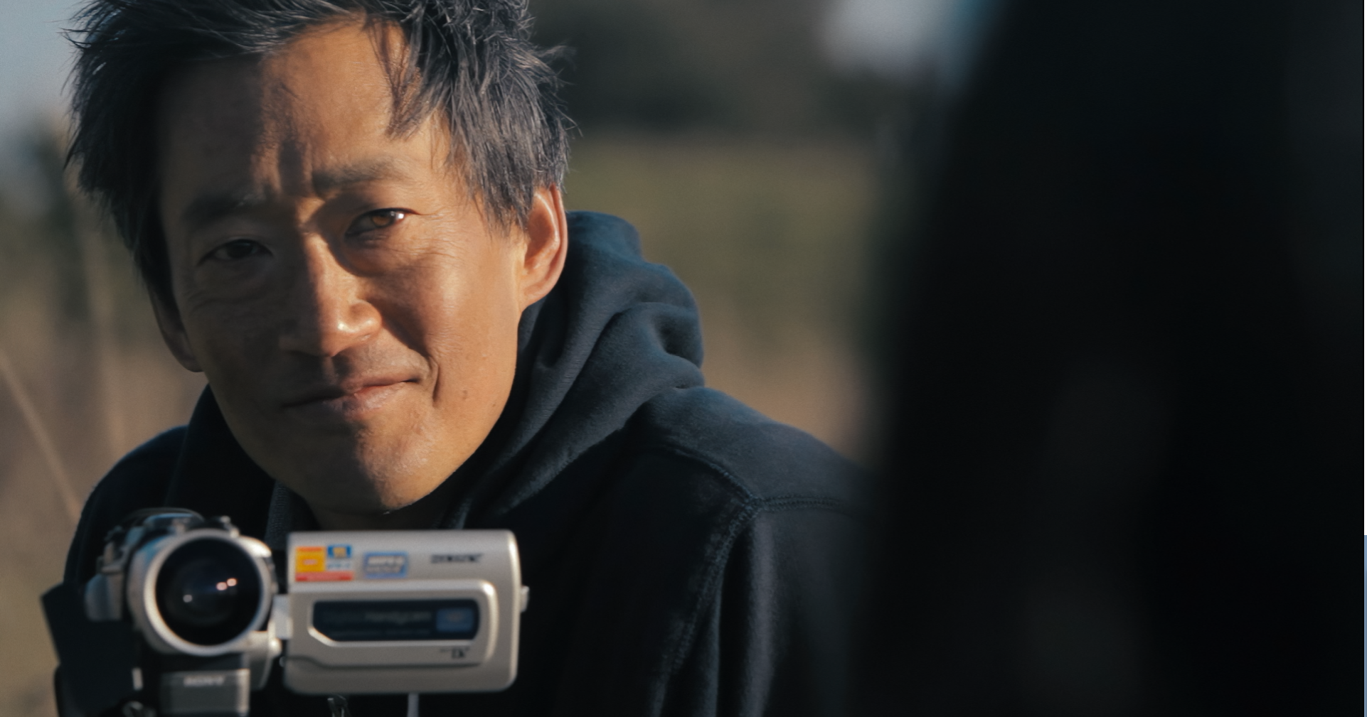 Movie review: A man who thinks he's a failure looks for hope in dramedy 'East Bay' - Vimarsana News