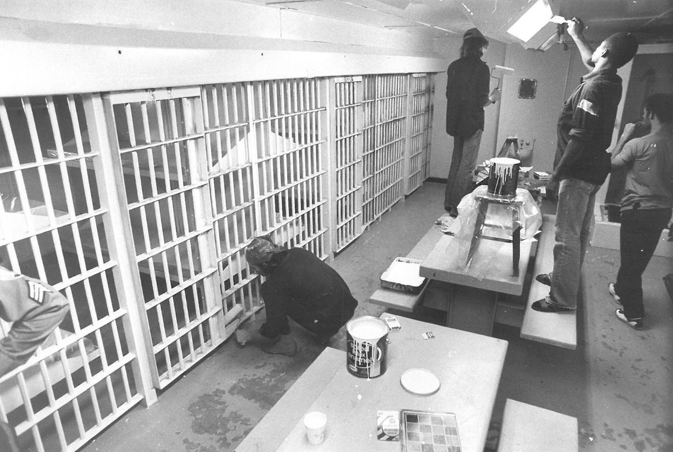 PhotoFiles Early Lincolnarea jails