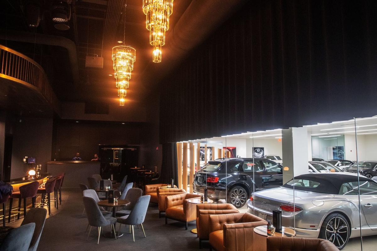 Fast cars, a secret bar room and concerts liven up Omaha mall | Local