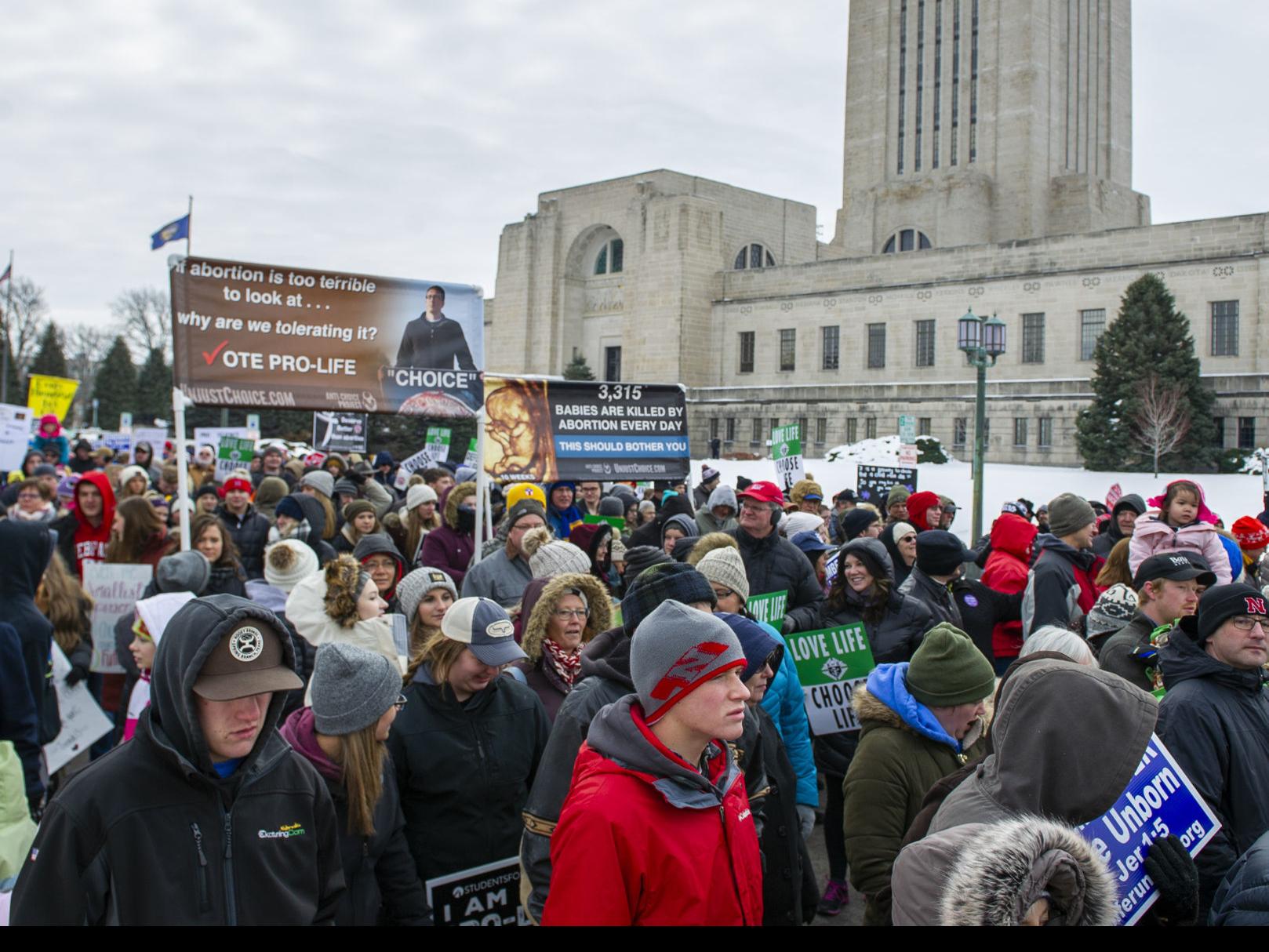 Thousands March In Annual Walk For Life In Lincoln Local Journalstar Com