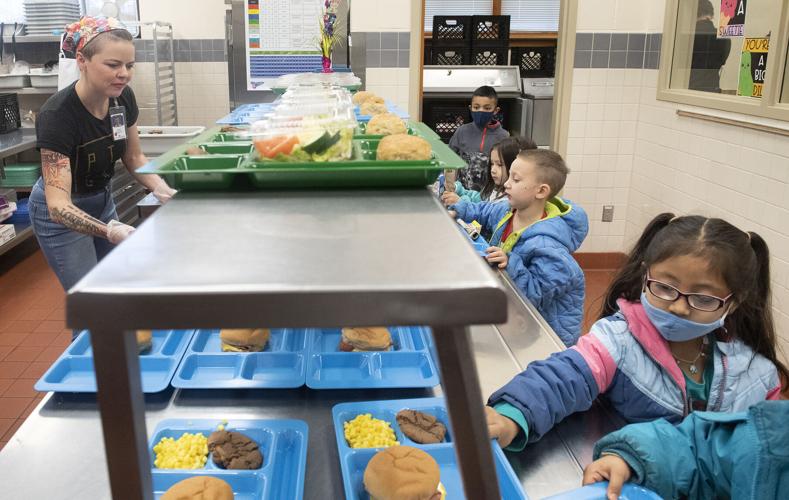 School lunch in elementary school in USA : r/pics