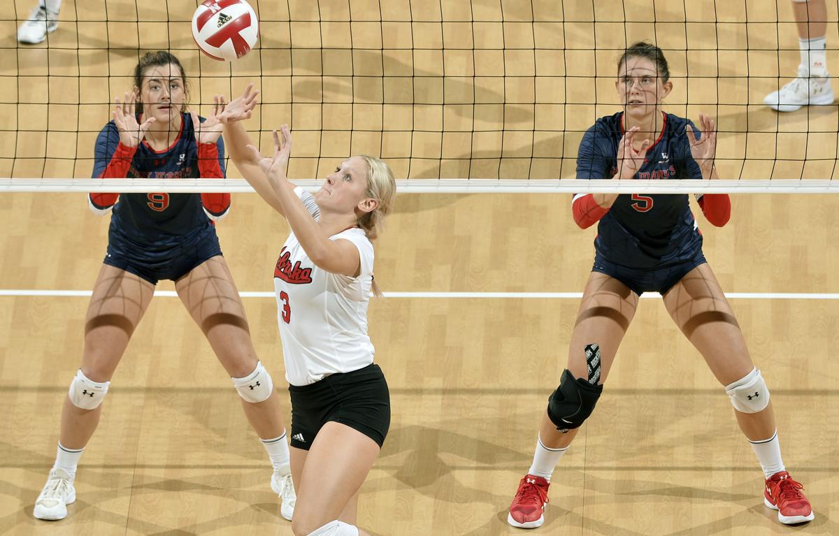 Nebraska hitters benefit from Hunter's skill and experience