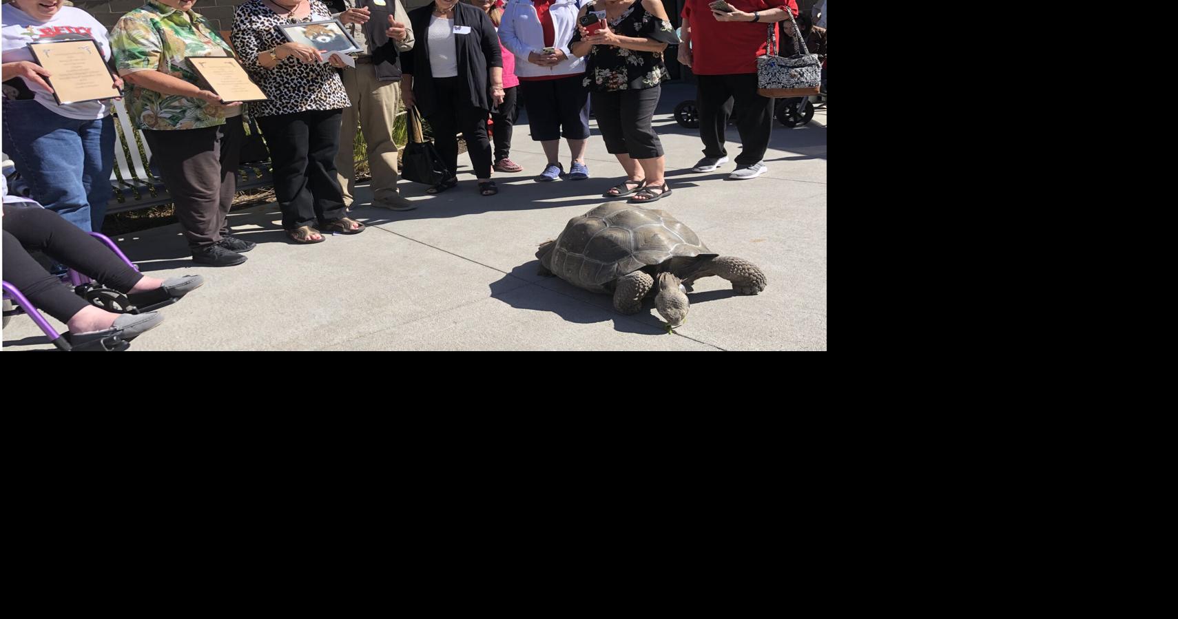 Star City Bettys visit, donate to namesake zoo animals