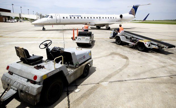 Airlines starting to cut back on flights in Nebraska