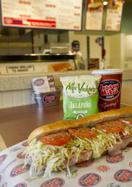 Review Jersey Mike S Subs Builds On Bread Dining Journalstar Com