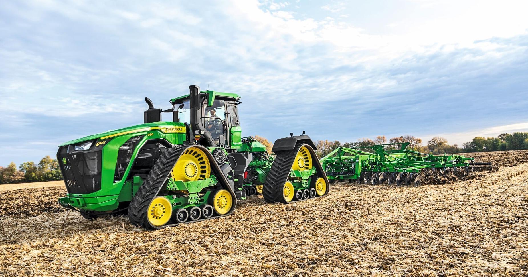 John Deere to build massive new tracked tractor in Waterloo - Vimarsana News