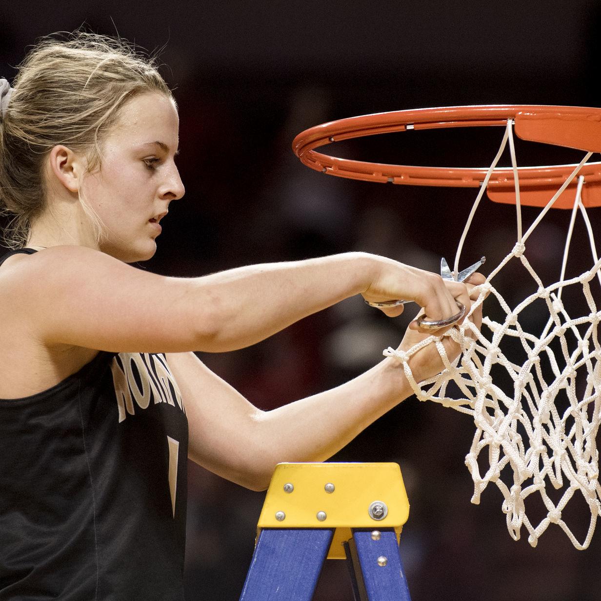 Class B Vikings Show Resolve Save Season In Semifinal And Hoist