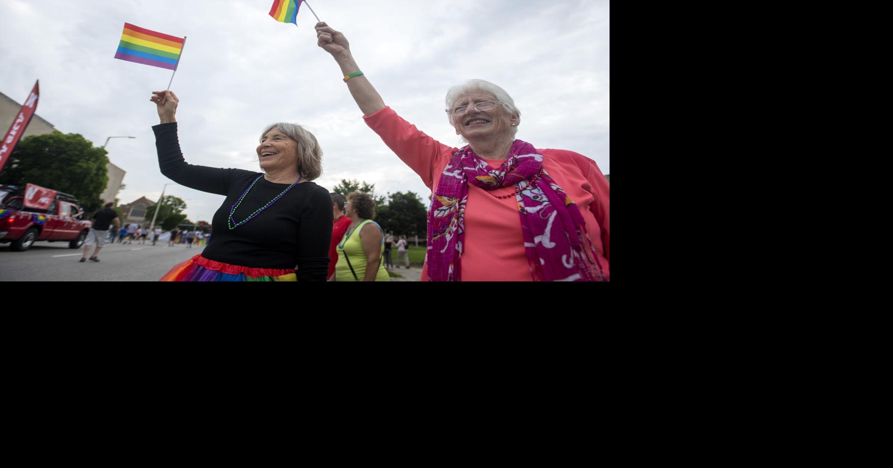 Hundreds gather at Nebraska Capitol to celebrate Lincoln’s third Pride parade