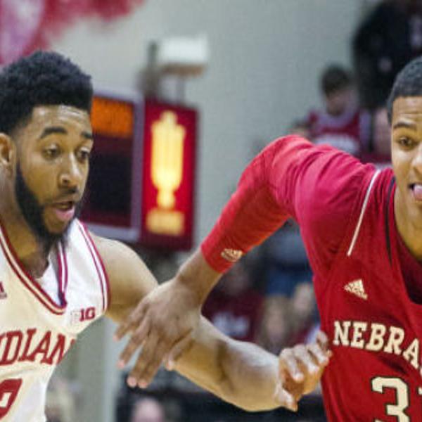 Defensive Rule Change Has Big Ten Coaches On Guard Men S