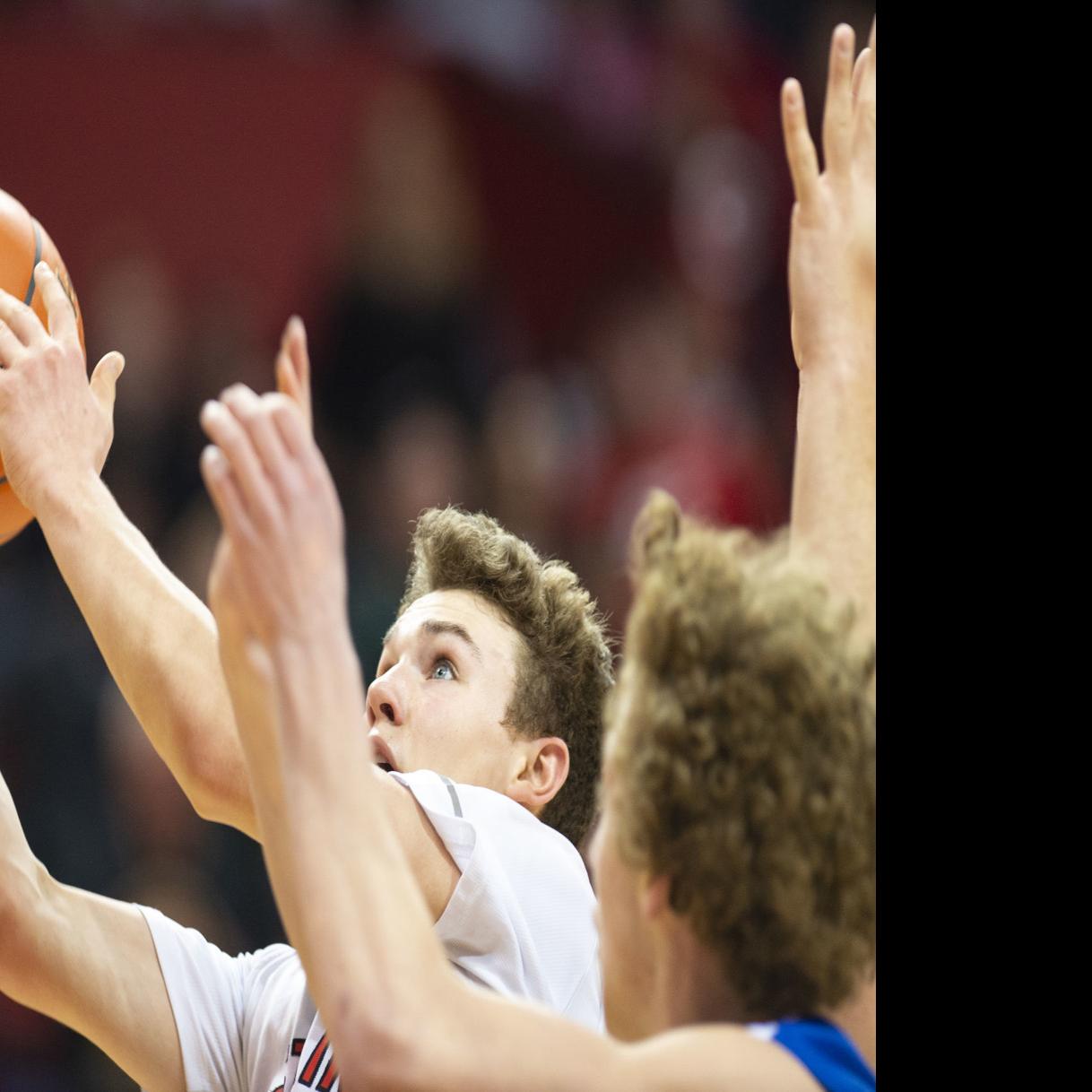 Class C 2 Behind Timm S 20 Points Yutan Has Chance To End Long