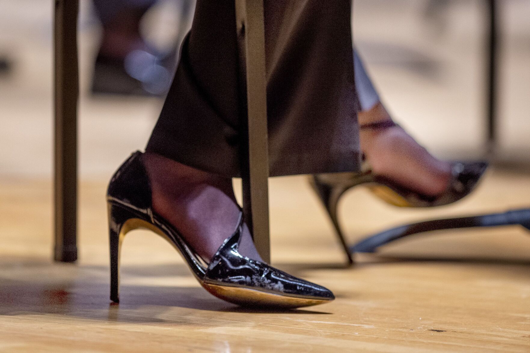 Women's Block Heeled Sandals Fashion Pointed Toe Buckle - Temu