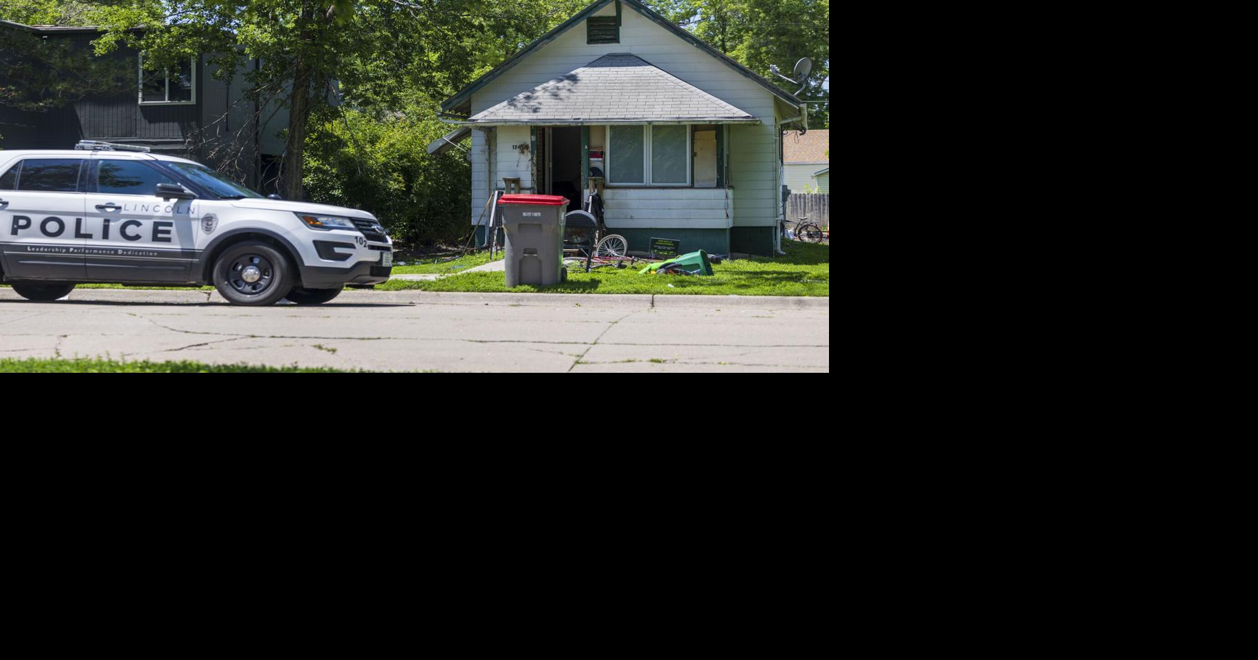 Lincoln police respond to shooting that injured 2