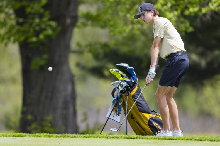 Prep golf, 4.30