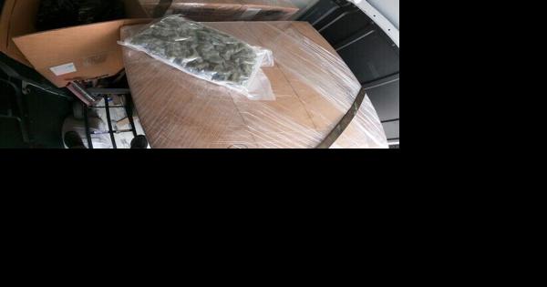 California man caught with 400 pounds of marijuana on I-80 in Lincoln, deputy alleges - Vimarsana News
