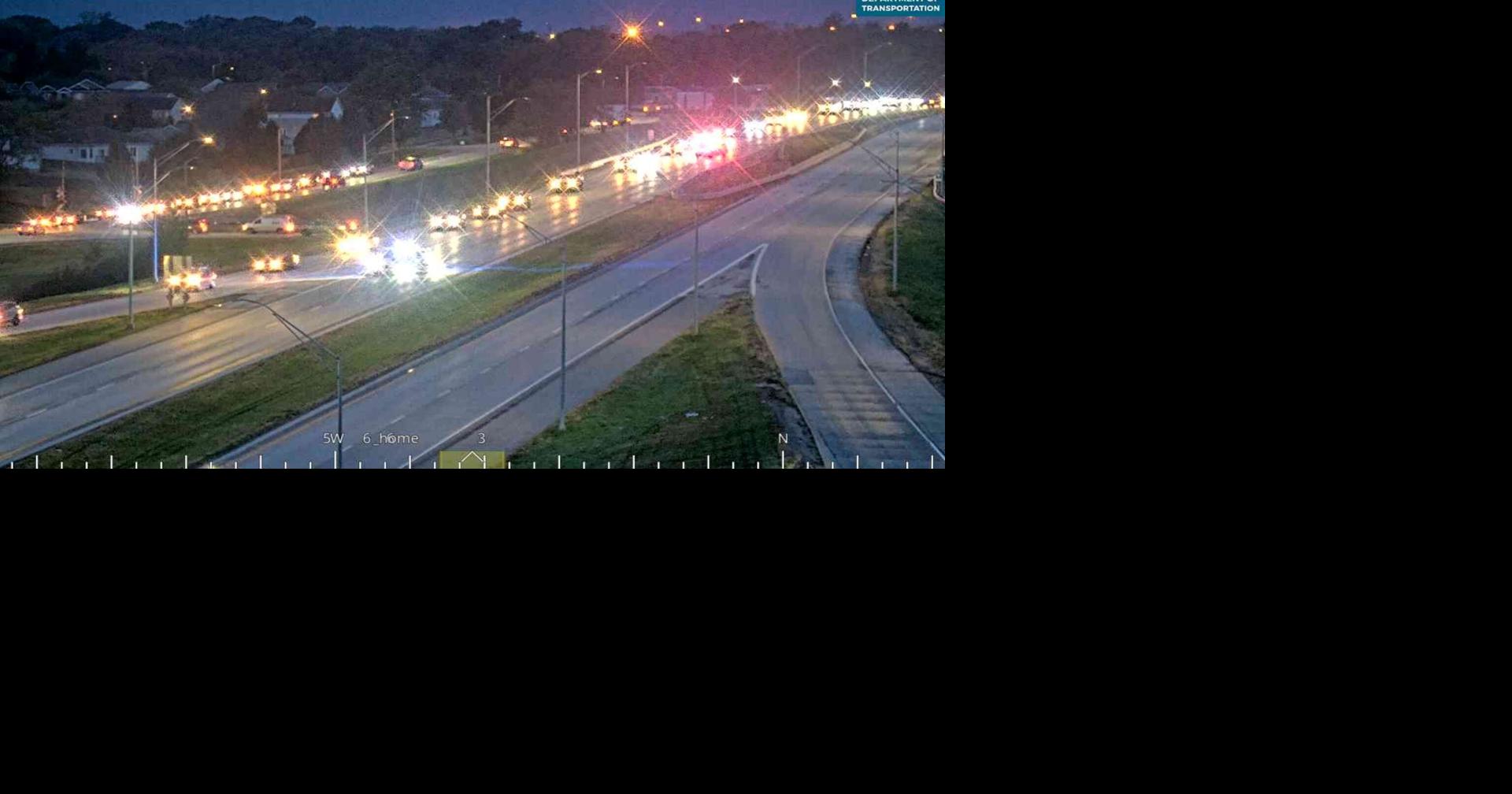 Monday morning crash snarls traffic on U.S. Highway 77