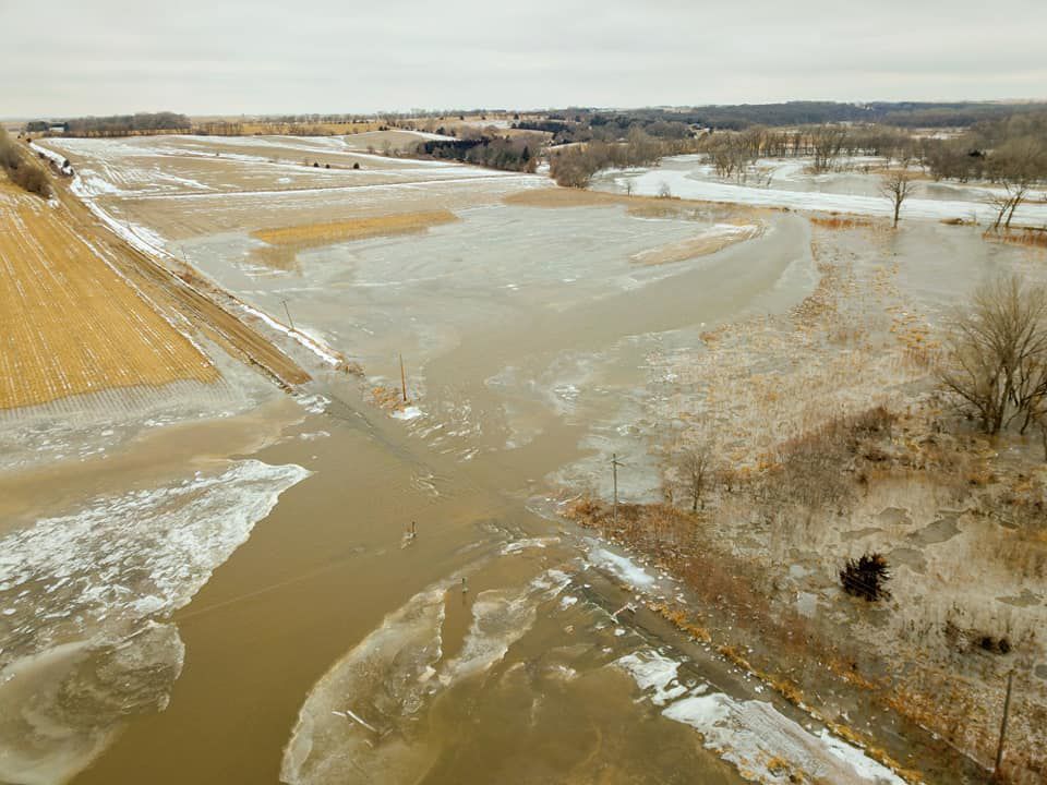 Elkhorn River flooding closes US 275 between West Point, Scribner