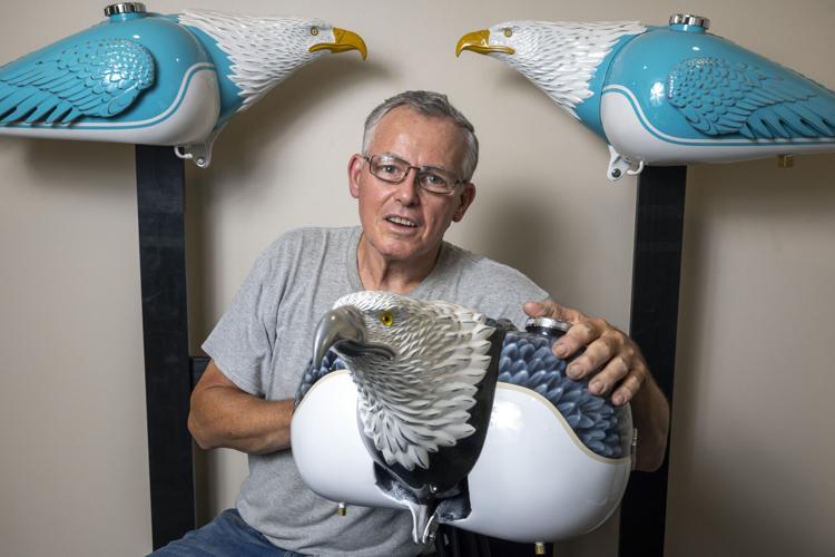 Bird sculptures, 10.10