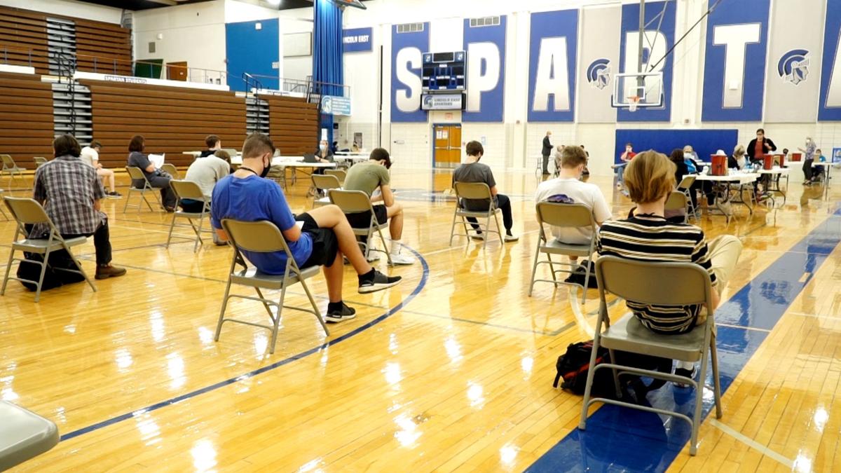 Vaccination clinic at Lincoln East
