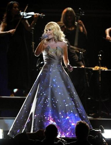 Country music star Carrie Underwood concert closes out Iowa State Fair