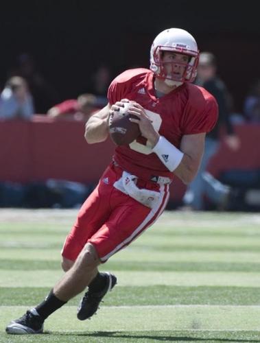 QBs show off arms in Reds' Spring Game win