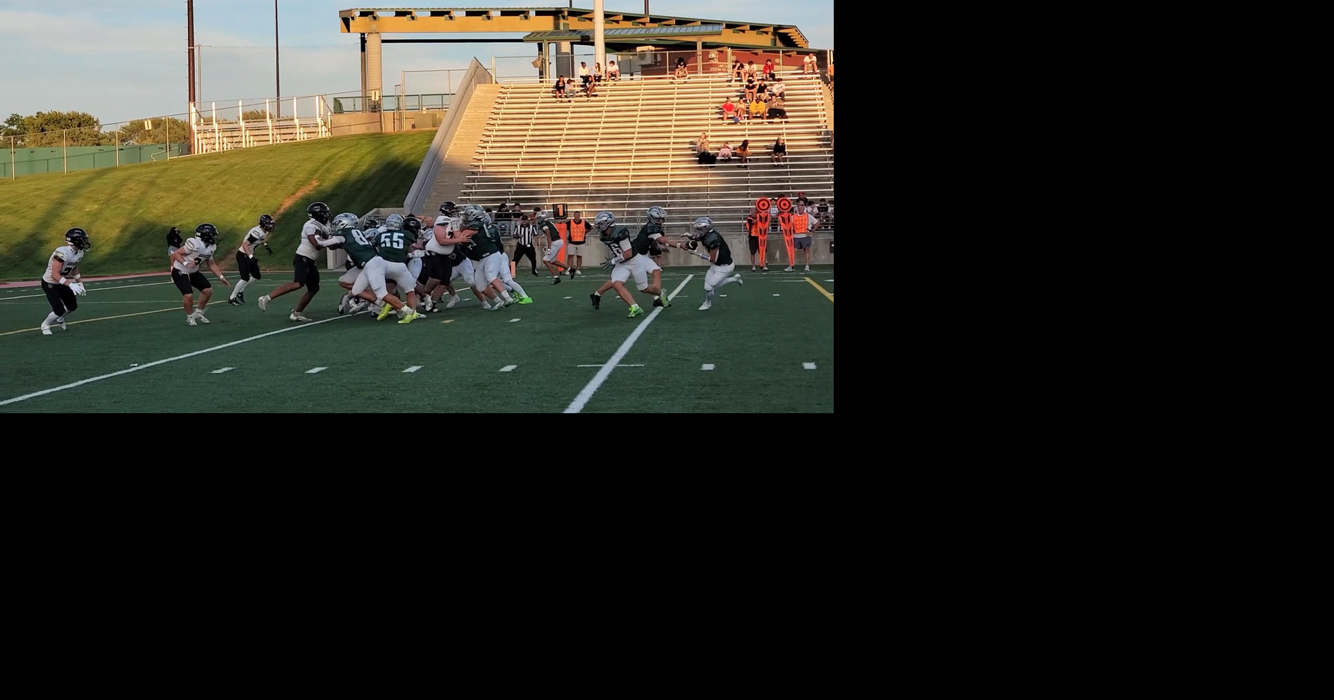 Highlights: Lincoln Southwest defeats Lincoln Southeast 26-23