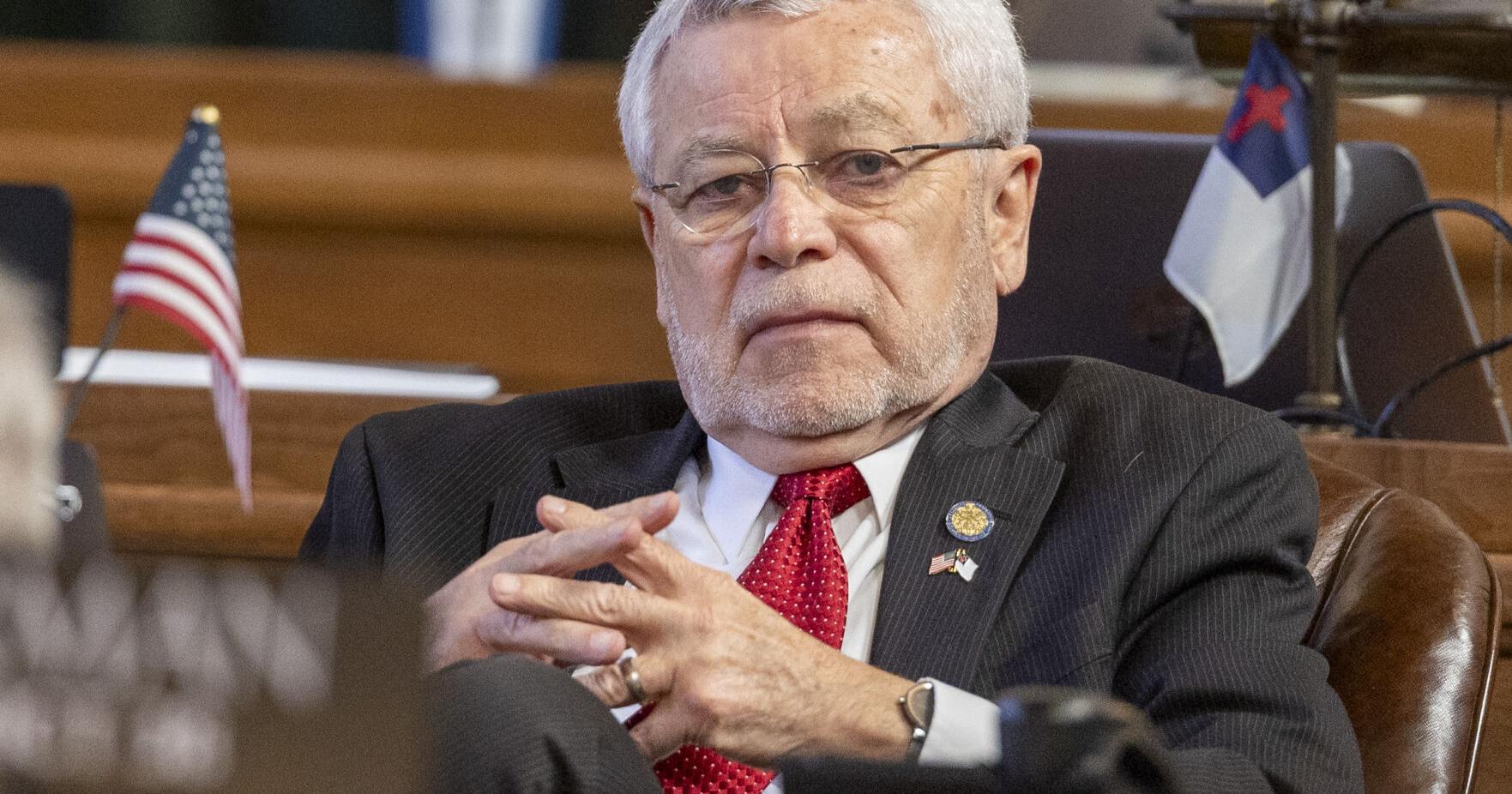 Nebraska lawmaker says reprimand example of 'cancel culture' - Vimarsana News