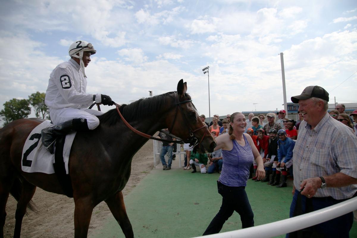 Photos Columbus Horse Races Photo galleries