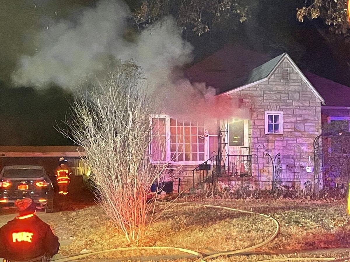 Fire causes $175,000 in damage to central Lincoln house, officials say