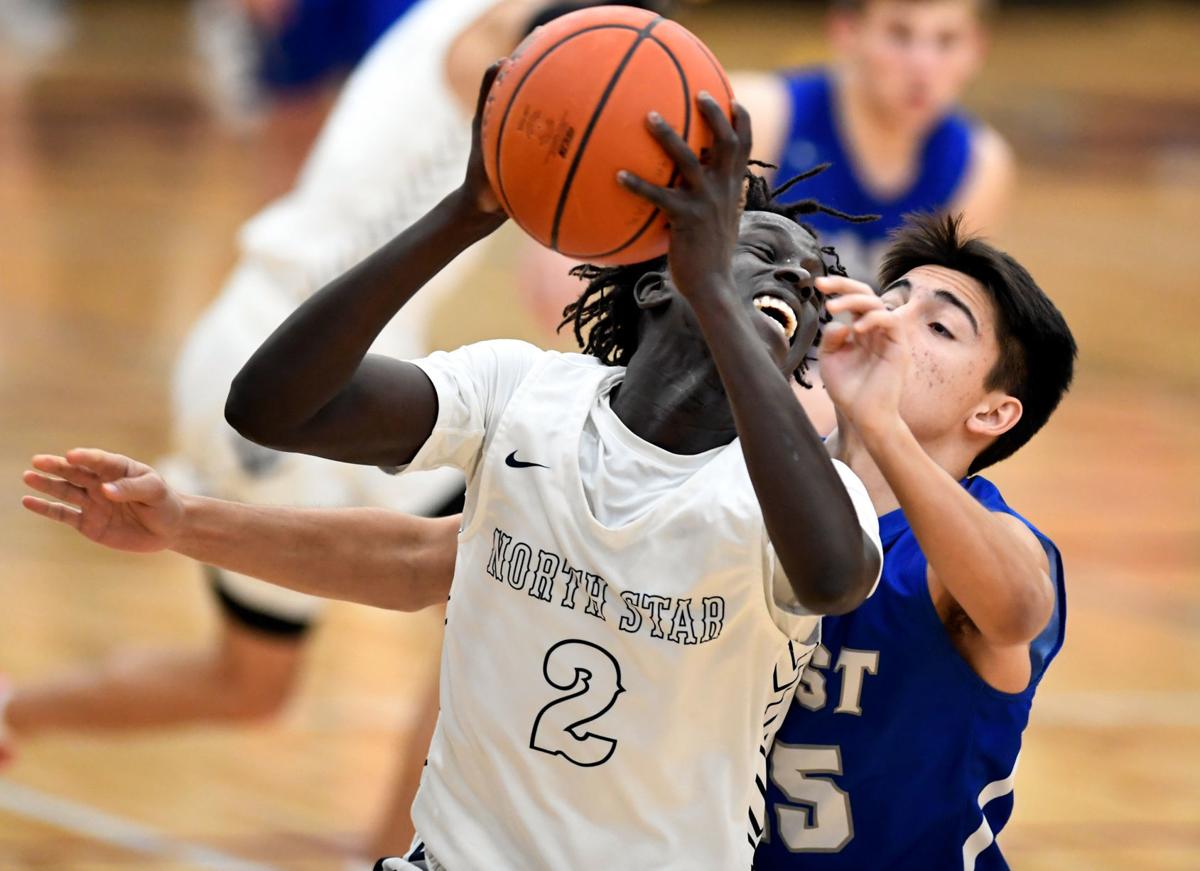 Hac Boys Hoops Abdelkarim S Late Game Burst Leads Gators Into