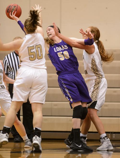 Loras College Vs Nebraska Wesleyan 1 18 17 Local Journalstar Com