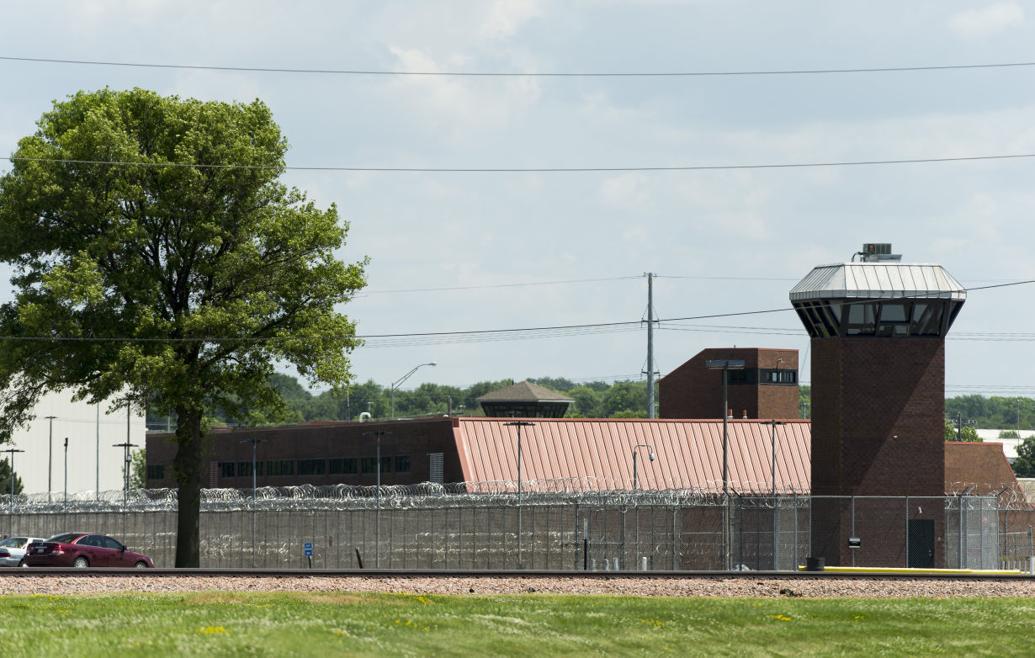 Prisons officials Inmate assaults two staff members at Nebraska State