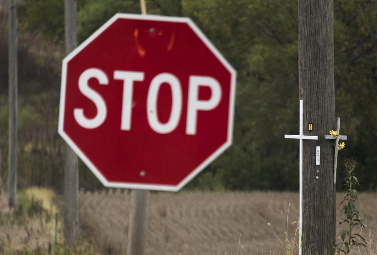 Letter 12 10 Compromise On Roadside Memorials Letters Journalstar Com