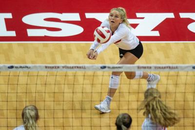 NU Volleyball vs. Oregon, 8.25.18