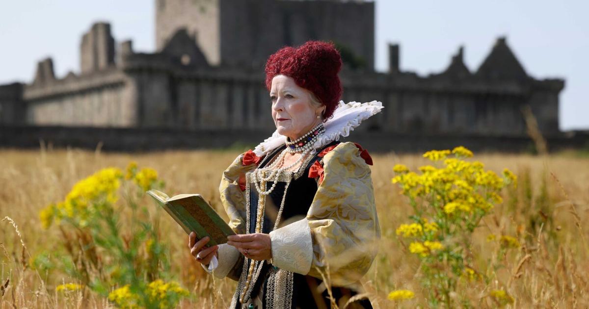 Retired UNL professor's play on Queen Elizabeth was 'huge hit' overseas. Now you can see it in Lincoln May 15, 2026