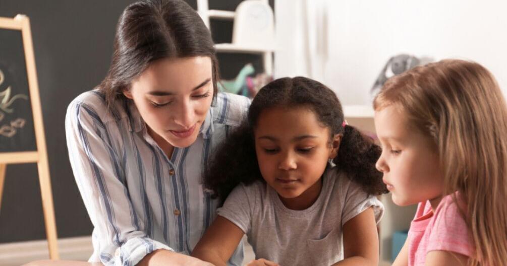 Tax form change forces Nebraska child care workers to pay back more of COVID bonus - Vimarsana News
